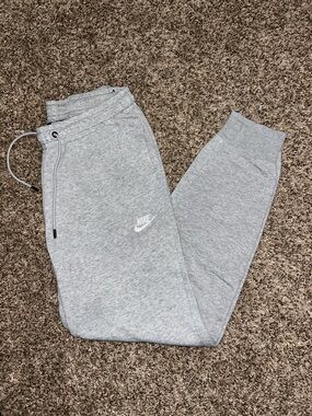 Nike Light Gray Fleece Joggers with Drawstring